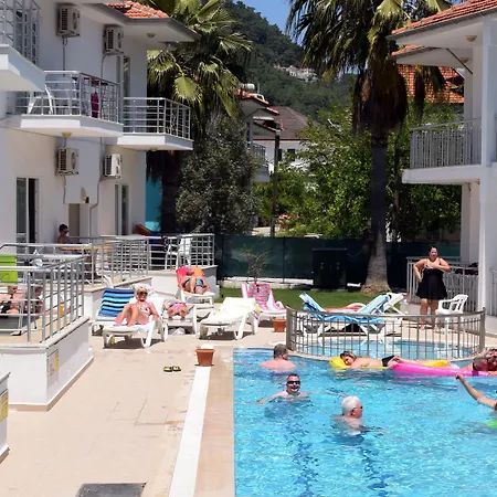 מלון דירות Sarigerme Apart