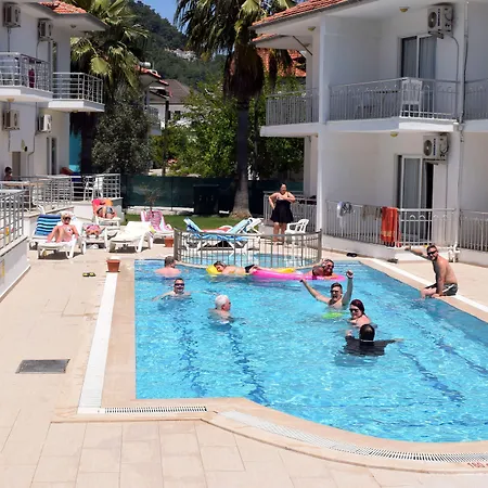 מלון דירות Sarigerme Apart סאריגרמה