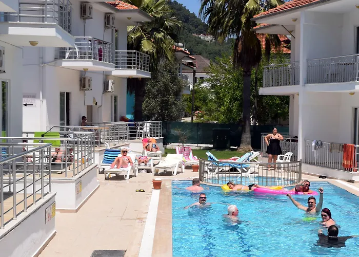 Ξενοδοχείο με διαμερίσματα Sarigerme Apart